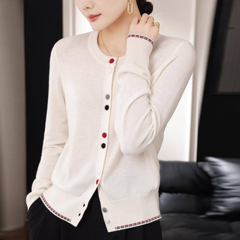 Neuer Frühling Altersreduzierender Strickwoll-Cardigan für Damen Maschinenwäsche Farbe Geknöpfter Temperament-Übermantel XL weiß von Joom DACH