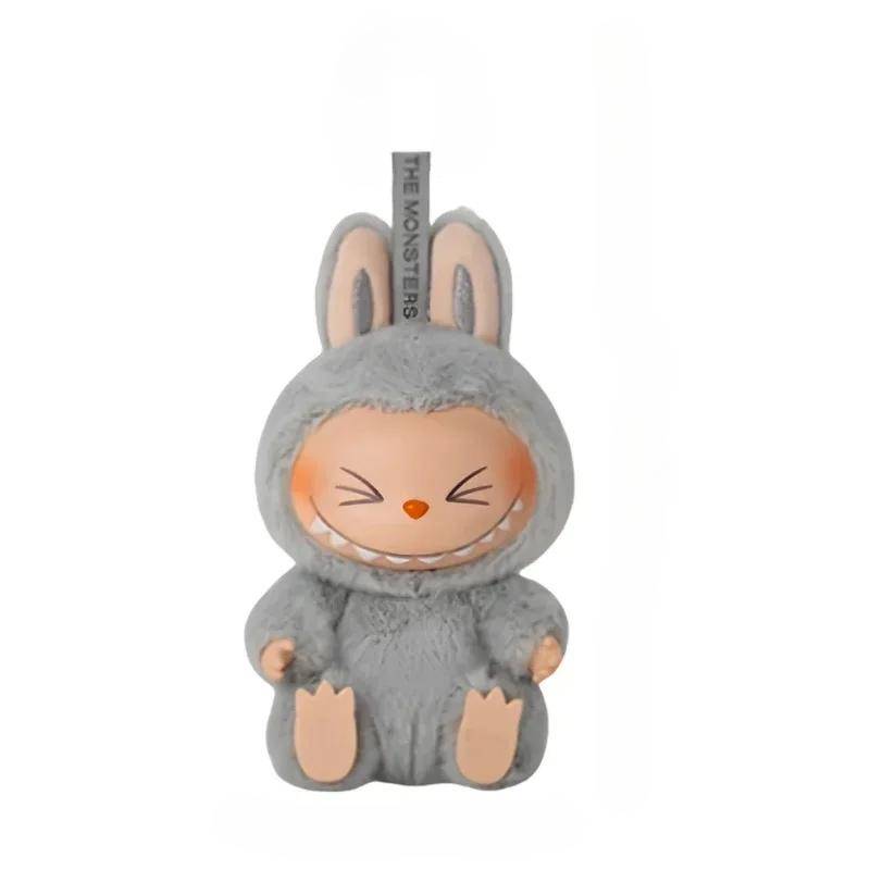 Neuer Labubu Hat einen Sitz und Macaron Vinyl Gesichtspuppe Rucksack Dekorierter Anhänger für Überraschungs Blind Box Mädchen Mystery Geschenke von Joom DACH