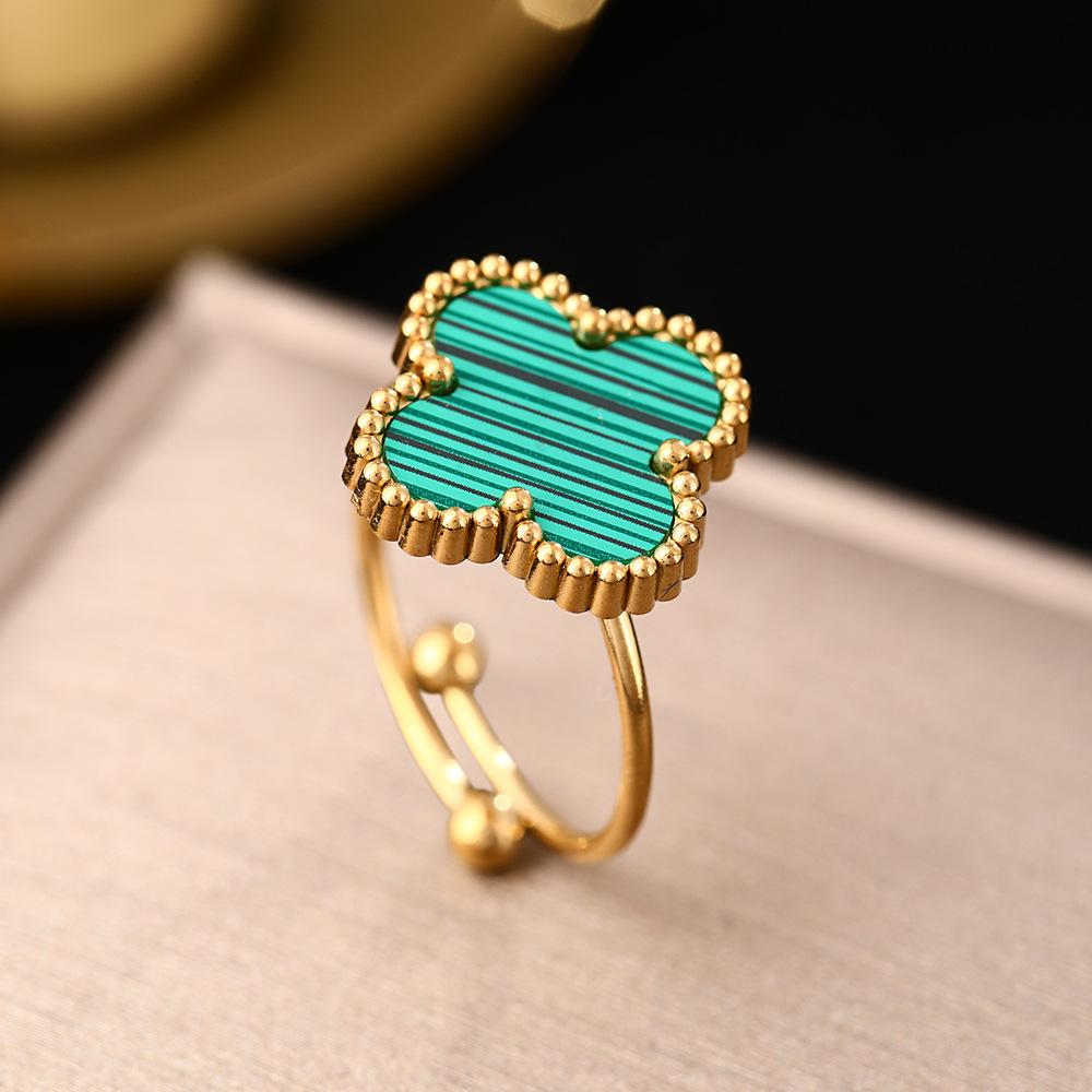 Neuer vierblättriger Kleeblatt-Ring aus Titanstahl mit Perlmuttverzierung für Damen, verstellbarer Fingerring, kleines Design, Zeigefingerring von Joom DACH
