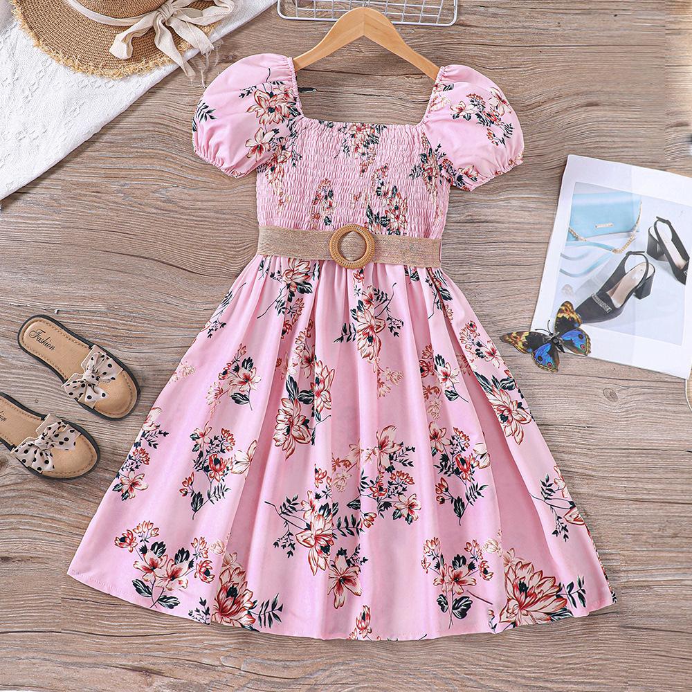 Neues Sommerkleid mit Blasenärmeln und romantischen Blumen im ländlichen Urlaubsstil für Mittelschulkinder und Mädchen mit gewebtem Gürtel 140 rosa von Joom DACH