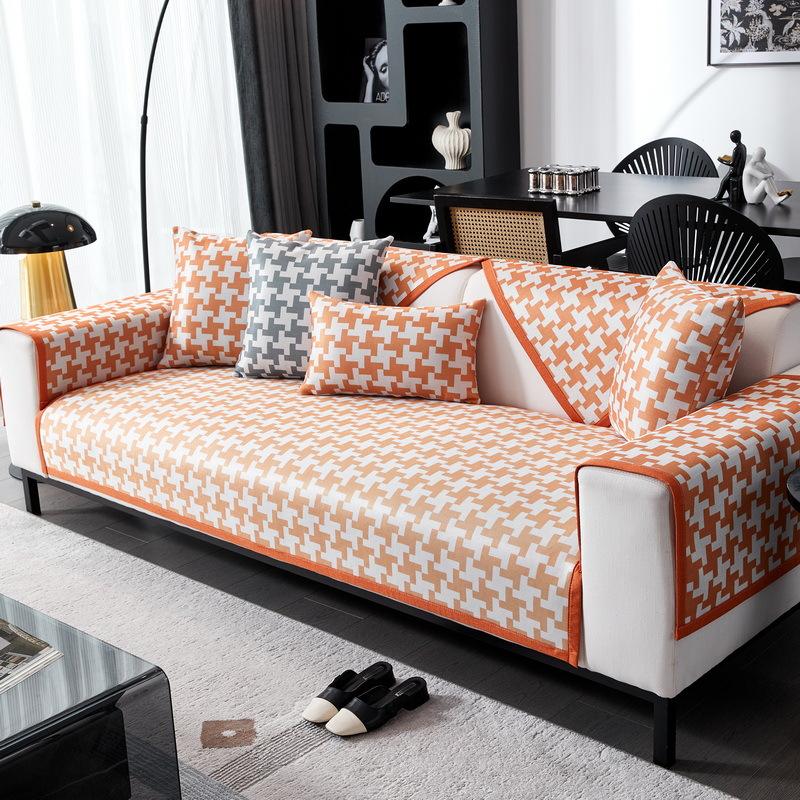 Neues kariertes Sofakissen aus Eisseide für den Sommer, Sofamatte, Kissen, leichtes, luxuriöses, rutschfestes Sofabezug, Bezug, Tuch, Handtuch 70*70cm von Joom DACH