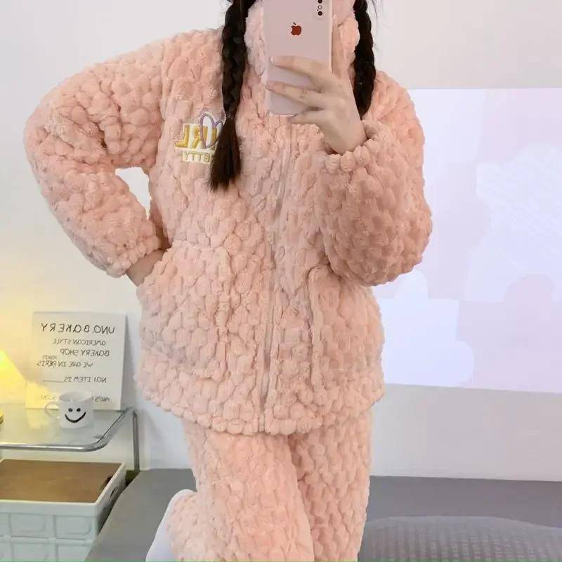 Neues süßes, verdicktes Pyjama-Set, dreilagiger Baumwollpyjama in Korallenfarbe für Damen, Winter-Flanell-Fleece, warmes Winter-Heimkleidungsset 2XL von Joom DACH