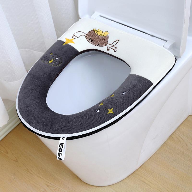 Niedlicher Lammsamt-Toilettensitzbezug, Kissen, Badezimmer-Toilettenmatten, Toilettenauflagen, weicher, verdickter Reißverschluss, waschbar, bestickte Toilettensitzbezüge mit Griff One Size&1Pc grau Niedlicher Lammsamt-Toilettensitzbezug, Kissen, Badezimmer-Toilettenmatten, Toilettenauflagen, weicher, verdickter Reißverschluss, waschbar, bestickte Toilettensitzbezüge mit Griff One Size&1Pc grau von Joom DACH