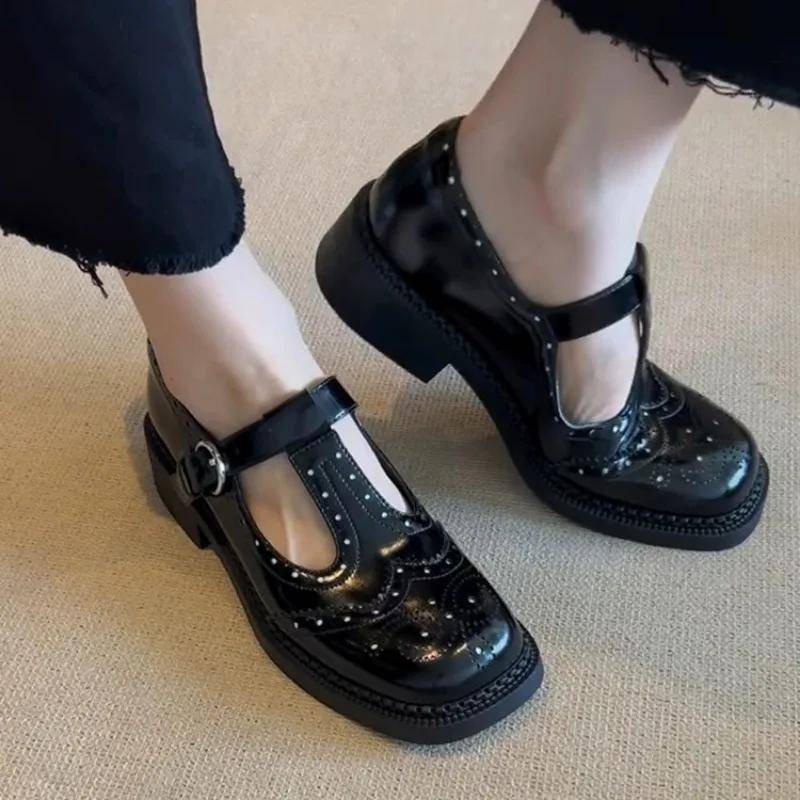 Niedriger Preis Damenschuhe mit Schnalle Damen High Heels Mode Niet Kleid Pumps Damen Neue Runde Kappe Heels Damen Zapatos 40 schwarz von Joom DACH