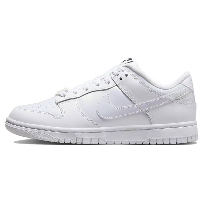 Nike Dunk Low SE Dance Pack - Weiß Irisierend Damen Sneaker FD8683-100 35.5 von Joom DACH