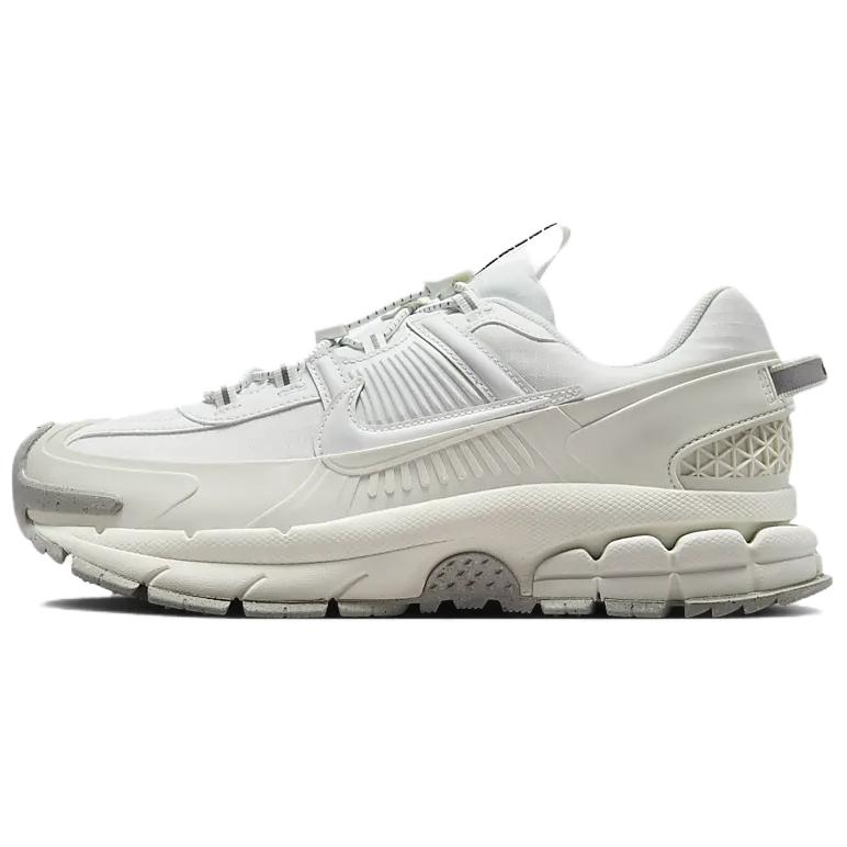 Nike Zoom Vomero Roam Summit White Damen-Sneaker Light-Bone Light-Iron-Ore HV6410-100 40 von Joom DACH