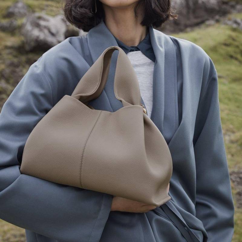 Nische Design Wolkenknödel Damen Vielseitige Weiche Lunchbox Schulter Umhängetasche von Joom DACH