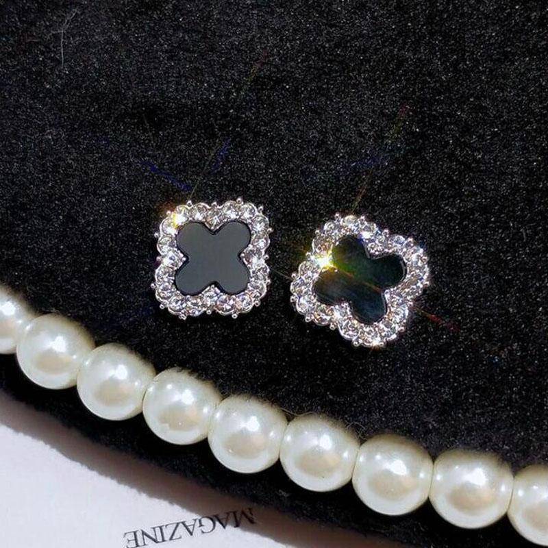 Ohrstecker mit Kleeblatt-Strass für Damen, modischer, glänzender Strass-Ohrring mit vierblättrigem Kleeblatt, allergiefreier Ohrschmuck silber von Joom DACH