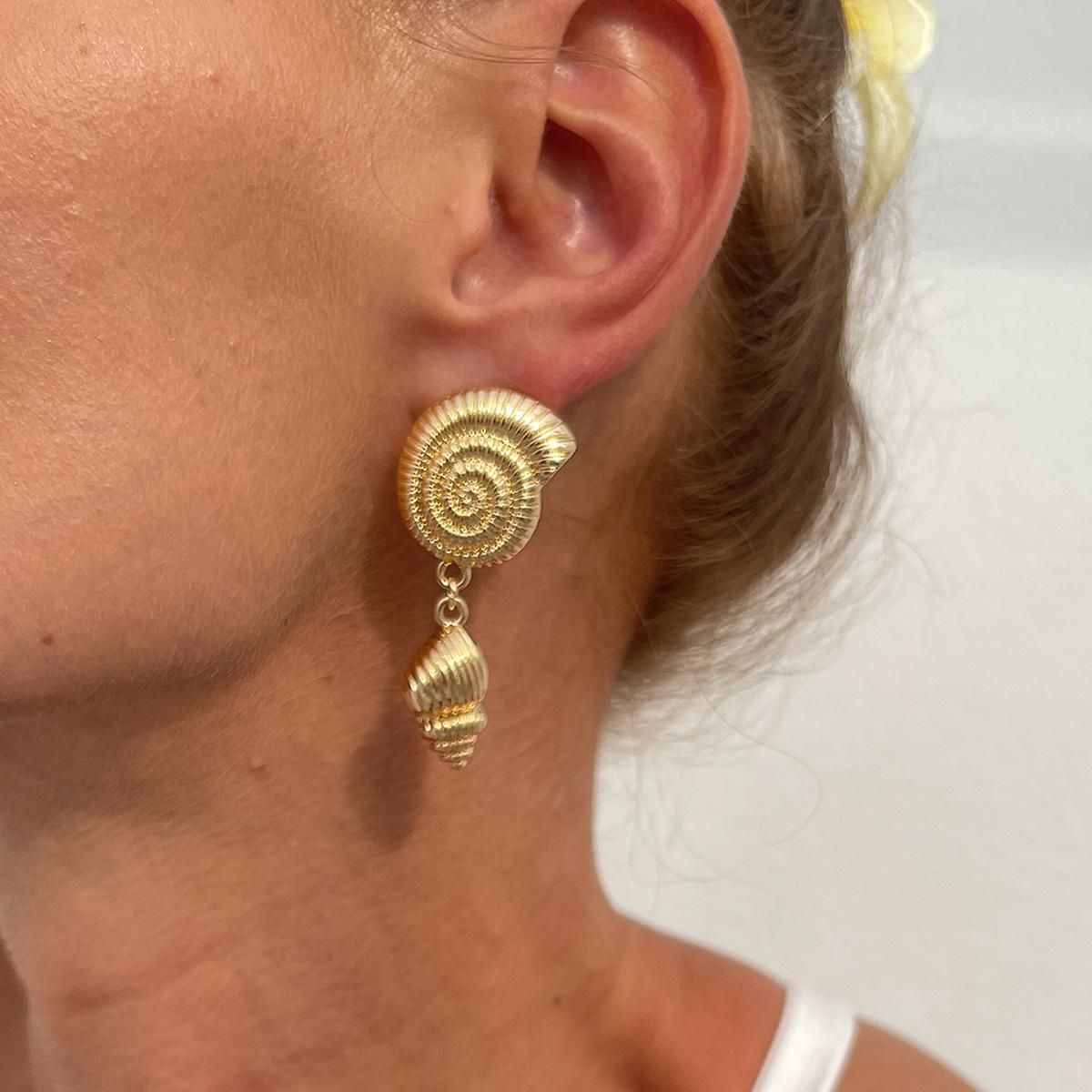 Ohrstecker mit übertriebenem Sternmotiv, für Sommer, Strand, Ozean, personalisierbar, trendig, Urlaub, Kunstperle, Seestern, Metallohrring für Frauen und Mädchen von Joom DACH