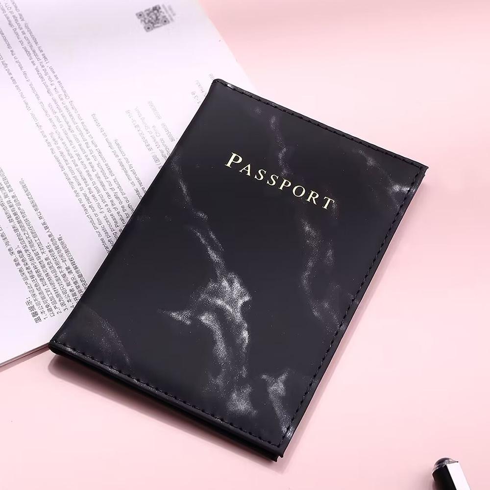PU Leder Reisepass Abdeckungen Reise Zubehör ID Bank Kreditkarte Tasche Männer Frauen Passport Business Halter Brieftasche Fall PU Leder Reisepass Abdeckungen Reise Zubehör ID Bank Kreditkarte Tasche Männer Frauen Passport Business Halter Brieftasche Fall von Joom DACH