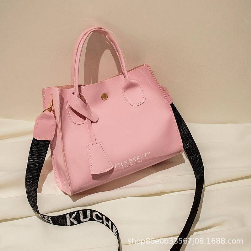 PVC-Handtasche für Damen, neue trendige Tasche, bedruckt, Schultergurt, Umhängetasche rosa von Joom DACH