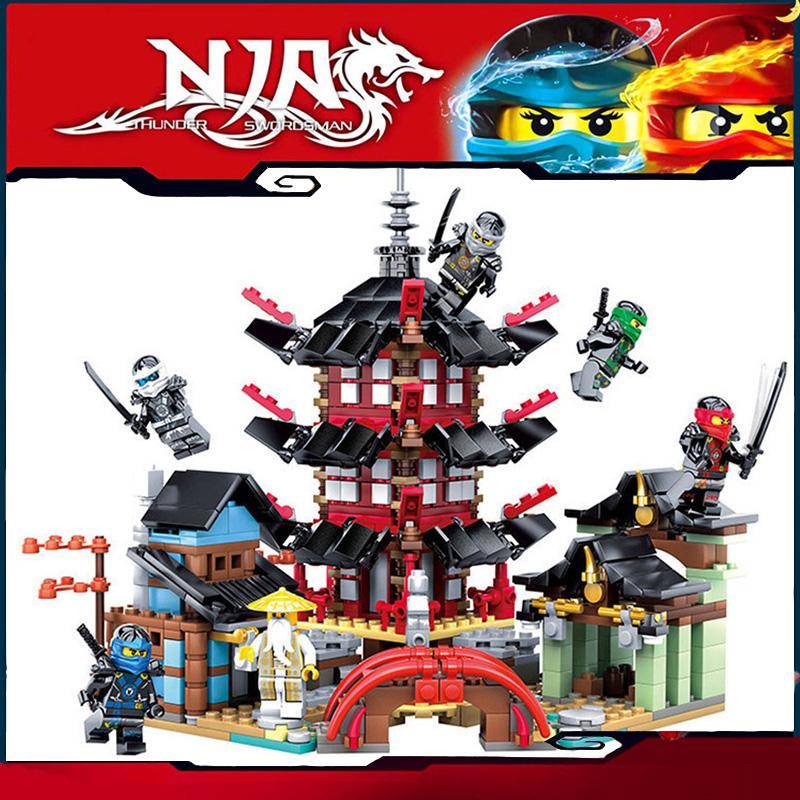 Phantom Ninja Bausteine 810 Teile Lernspielzeug Geschenk für Kinder ab 6 Jahren Temple-810Pcs von Joom DACH