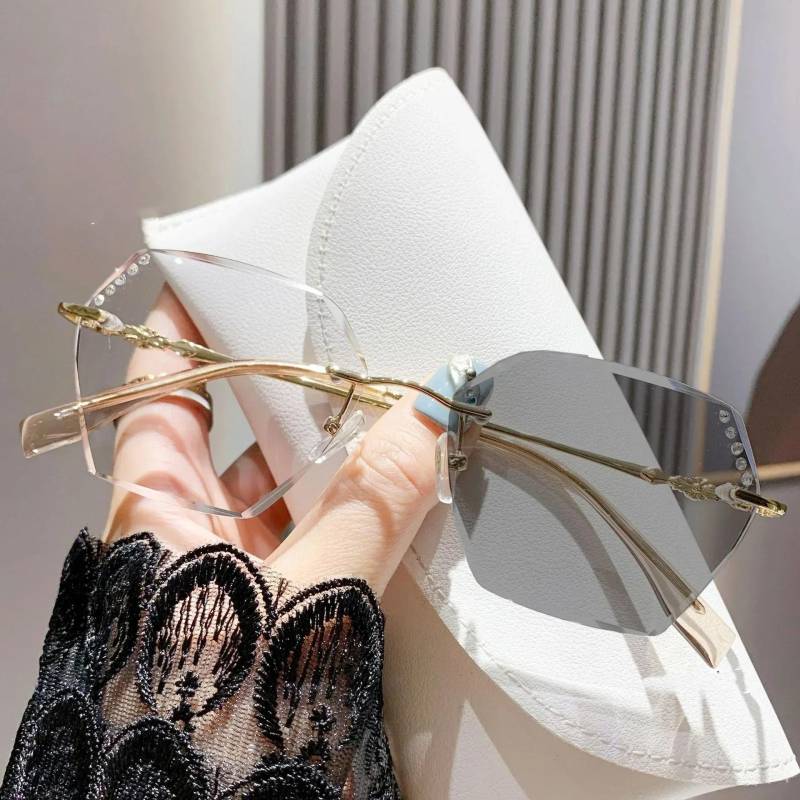 Photochrome Myopiebrille mit Diamantschliff für Frauen, magische Farbwechselbrille für die Nahsicht, optische Brille für den Außenbereich bis -4,0 -1.5 von Joom DACH