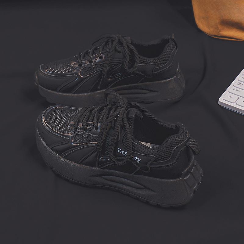 Plateau Dad Schuhe Damen Sommer Neu Mesh Atmungsaktiv Vielseitig Erhöht Leichtgewichtige Übung Weiße Schuhe Freizeitschuhe 40 schwarz von Joom DACH