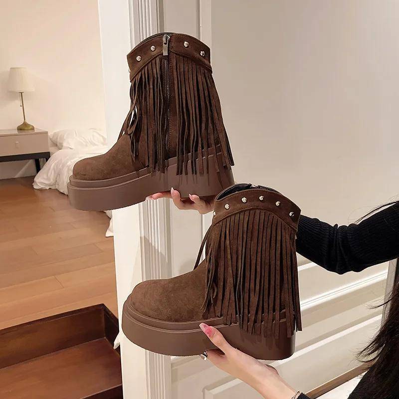 Plateau-Quastenstiefel für Damen, Herbst-Winter-Single-Damenstiefel, Wildleder, runde Zehenpartie, klobige High Heels, Retro-Kurzstiefel für Damen 40 braun von Joom DACH