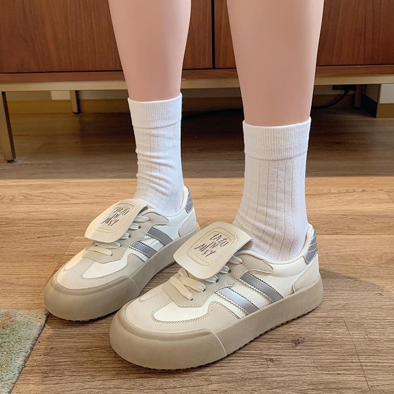 Plateau-Trainingsschuhe aus echtem Leder für Damen, Sommer, atmungsaktiv, weiße Schuhe, neue vielseitige Sneakers, Freizeitsneaker 40 von Joom DACH