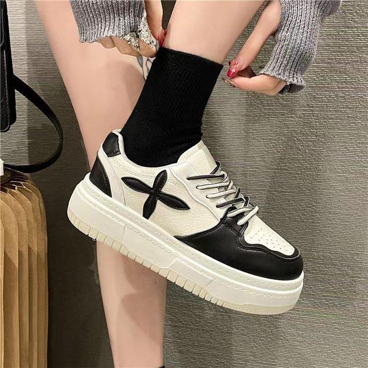 Plateau Weiße Schuhe Damen Frühling Neu Preppy Stil Weiches Leder Sport Damen Schuhe Koreanische Lässige Sneaker Damen 40 von Joom DACH