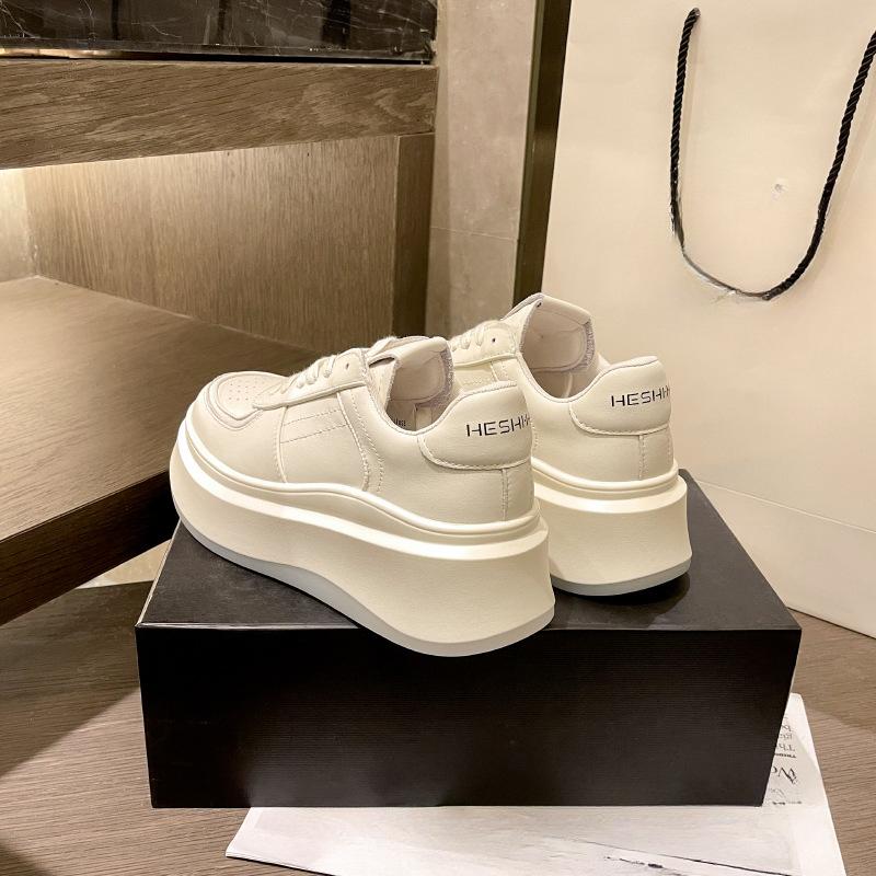 Plateau Weiße Schuhe Damen Herbst und Winter Neue Vielseitige Sneaker Erhöht durch Sportliche Freizeitschuhe 40 von Joom DACH