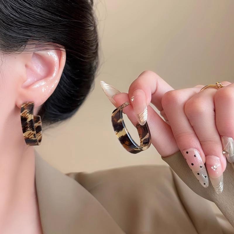 Plüsch Leopard Ohrringe Ohrringe Persönlichkeit Mädchen Einfache Ohrringe Match Zubehör von Joom DACH