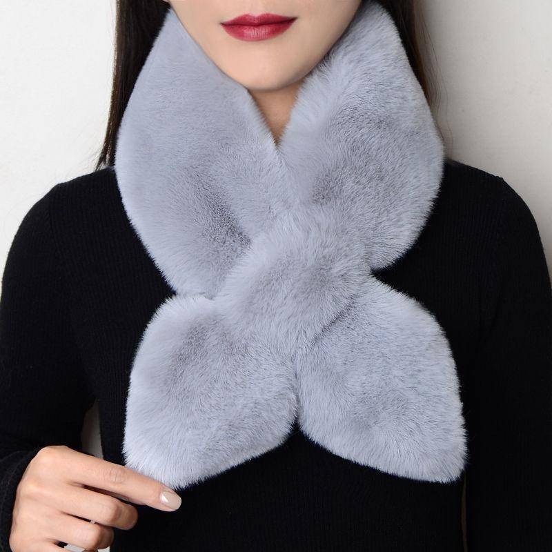 Plüsch Schal Damen Winter Nachahmung Rex Kaninchen Pelz Kragen Verdickt Warme Alle-spiel Pelz Kragen Einfache Kreuz Schal One size Plüsch Schal Damen Winter Nachahmung Rex Kaninchen Pelz Kragen Verdickt Warme Alle-spiel Pelz Kragen Einfache Kreuz Schal One size von Joom DACH