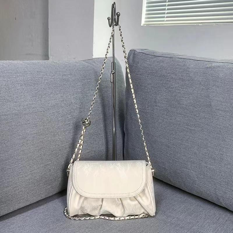 Preppy Plissee Cloud Bag Nischendesign Handtasche Damen Sommer Schulter Unterarmtasche Umhängetasche von Joom DACH