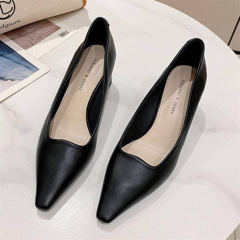 Professionell Pendeln Stilvoll High Heels Koreanischer Stil Quadratische Zehenpartie Blockabsatz Pumps Damen Wanwan Lei Stil Weiches Leder Flacher Ausschnitt Damenschuhe 35 von Joom DACH