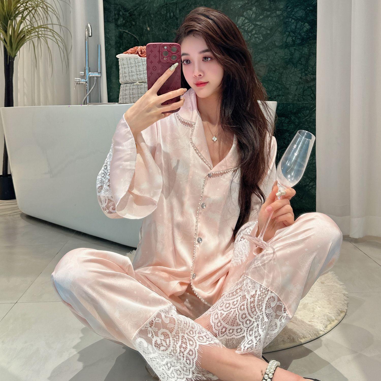 Pyjama aus Eisseide für Damen im Frühling und Sommer, Perlenbesetzt, hochwertige Spitze, Homewear, dünner Stil M rosa von Joom DACH