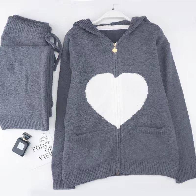 Pyjama für Damen im Herbst und Winter, Futter aus Polarfleece aus Korallensamt, süße dicke Mütze, Taschen, kann als Hauskleidung getragen werden One Size von Joom DACH