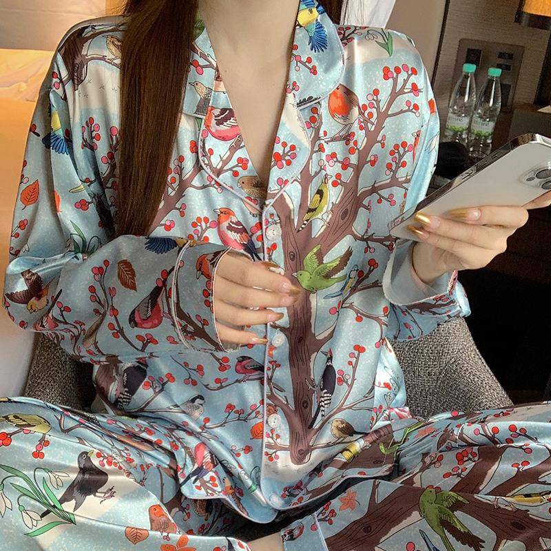 Pyjamas Damen Langarm Pyjama Pyjama Anzug Blumendruck Hochwertige Eisseide Kann Draußen Als Homewear Pyjamas Getragen Werden XXL von Joom DACH