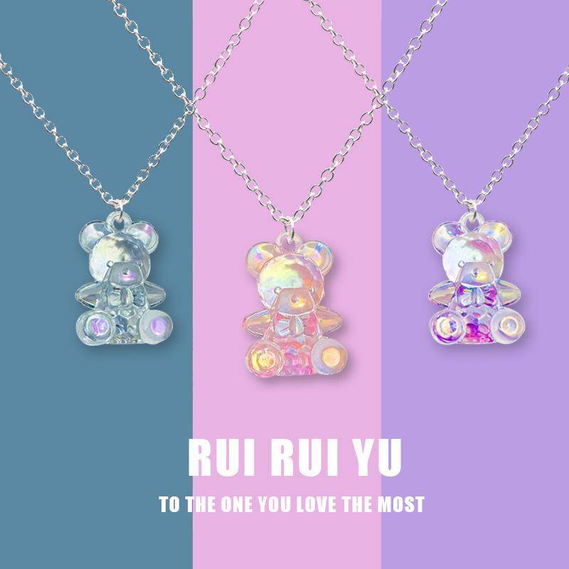 RUI RUI YU Mode Candy Farbe Kristall Acryl Transparent Dreidimensionale Bär Anhänger Farbverlauf Cartoon Halskette Mädchen Nettes Party Geschenk 3 Pcs von Joom DACH