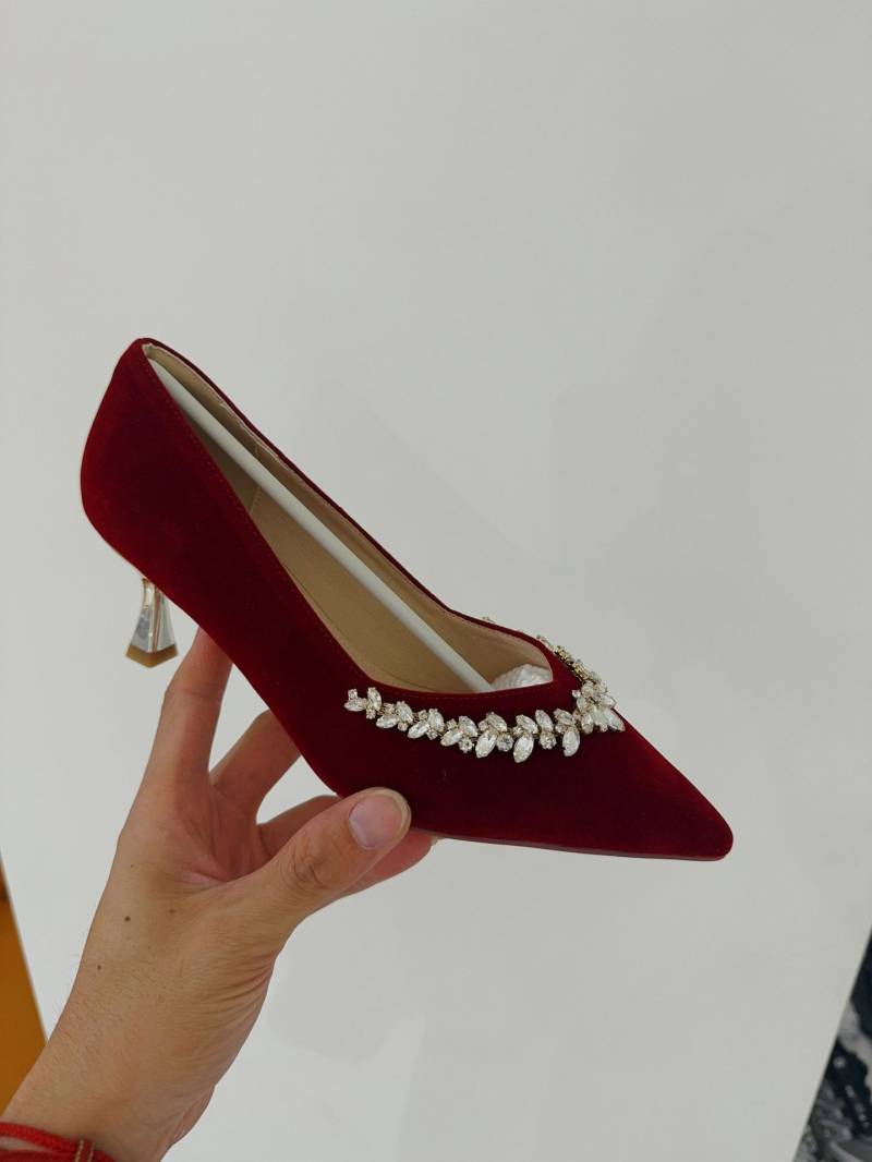 Rote Hochzeitsschuhe, Damen-Showkleidung, Stiletto-Brautschuhe zum zweiten Tragen 2025 neu, Schwangere, dicker Absatz, chinesische Kleiderschuhe 38 von Joom DACH