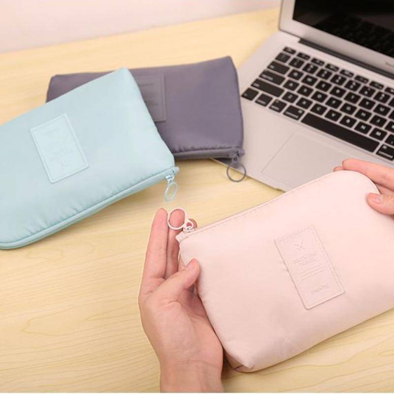 Reisezubehör-Kabeltasche, tragbarer digitaler USB-Elektronik-Organizer, Gadget-Hülle, Reise-Handy-Ladegerät, mobiler Ladegerät-Halter blau von Joom DACH