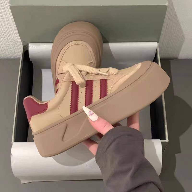 Retro Dickbesohlte Casual Sneakers Damen Winter Neue Student Vielseitige Moral Trainingsschuhe Nischen Original Sneaker 40 rot von Joom DACH