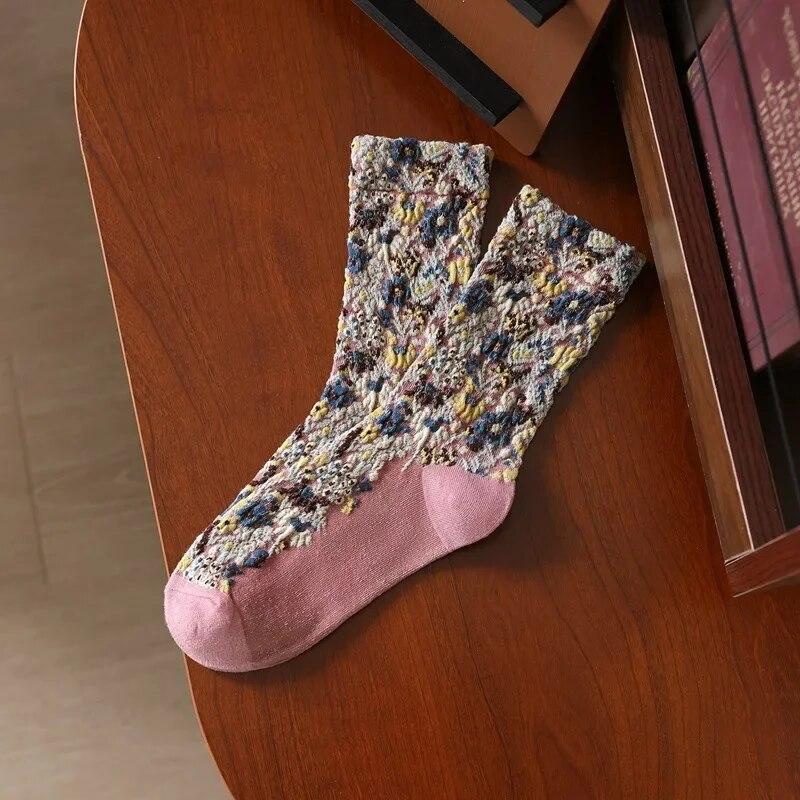 Retro Ethnische Lustige Thermal Günstige Hausschuhe Kleidung Frauen Koreanische Harajuku Stil Vintage 3D Blume Stickerei Socken für Mädchen Artikel One Size rosa von Joom DACH