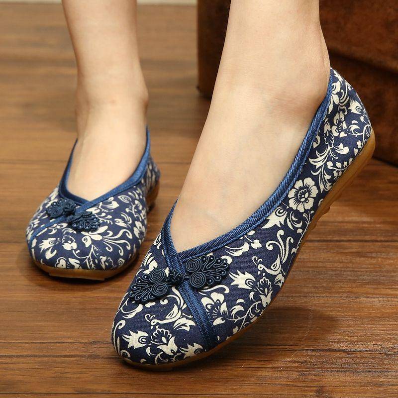 Retro Ethnischen Stil Frauen Tuch Schuhe Weichen Boden Anti Slip Atmungsaktive Casual Print Taste Mit Flachem Boden Arbeitsschuhe Frühling Sommer 40 navy blau von Joom DACH