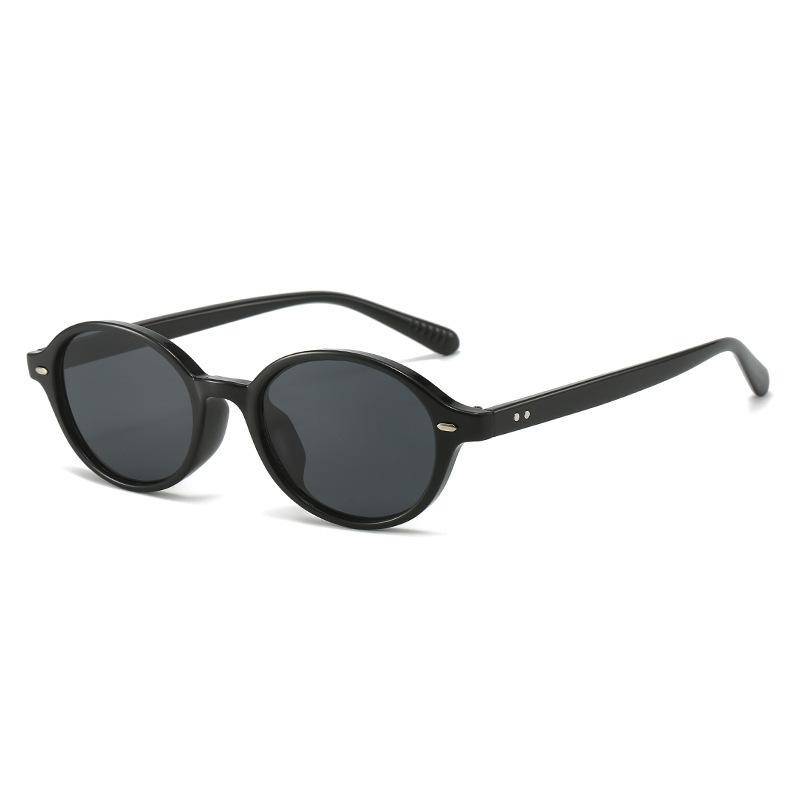 Retro Kleine Ovale Sonnenbrille Frauen Männer Nieten Shades Fashion Eyewear Europäischen Amerikanischen Stil Sonnenbrille UV400 von Joom DACH