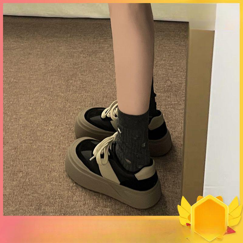 Retro Vielseitige Plattform Deutsche Trainingsschuhe Erhöhen Damenschuhe Frühling und Herbst Neue Vielseitige Brotschuhe Casual Sportschuhe Damen 40 schwarz von Joom DACH