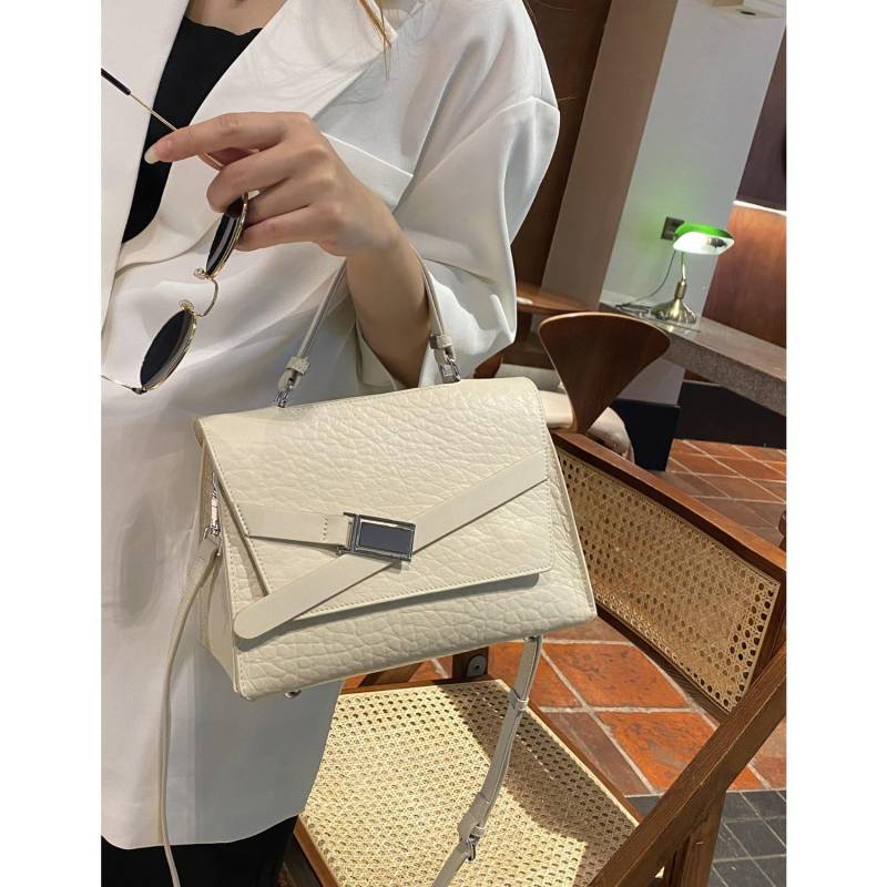 Rindsleder Damen Schulter Umhänge Einfache Mode Tasche Mädchen Muscheltasche Mehrfachteiliges Knödeltasche weiß von Joom DACH