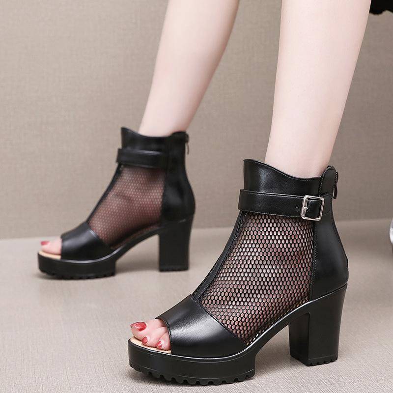 Rindsleder Mesh Fischmaul Sandalen Sommerstiefel Große Plateau High Heel Sandalen Hinten Reißverschluss Damen Schwarze Sandalen 8CM 43 schwarz von Joom DACH