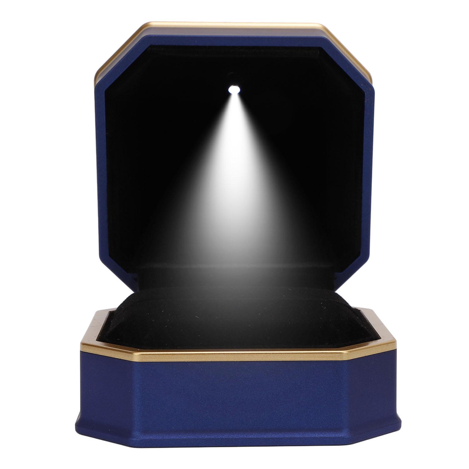 Ring Geschenkbox mit LED-Licht Mattes Finish Luxuriöses Beleuchtetes Schmuck-Display Ringbox für Hochzeit von Joom DACH