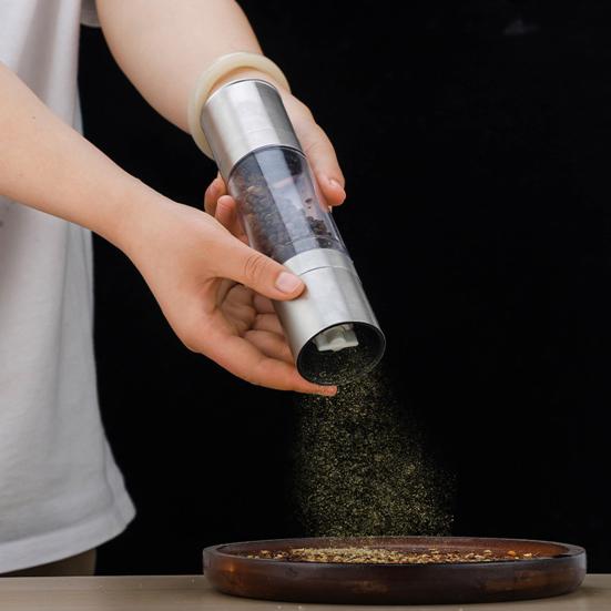 Robuste 2-in-1-Mehrzweck-Pfeffermühle mit großer Kapazität, manuelle Pfeffermühle, Küchenwerkzeug, Pfeffermühle silber Robuste 2-in-1-Mehrzweck-Pfeffermühle mit großer Kapazität, manuelle Pfeffermühle, Küchenwerkzeug, Pfeffermühle silber von Joom DACH