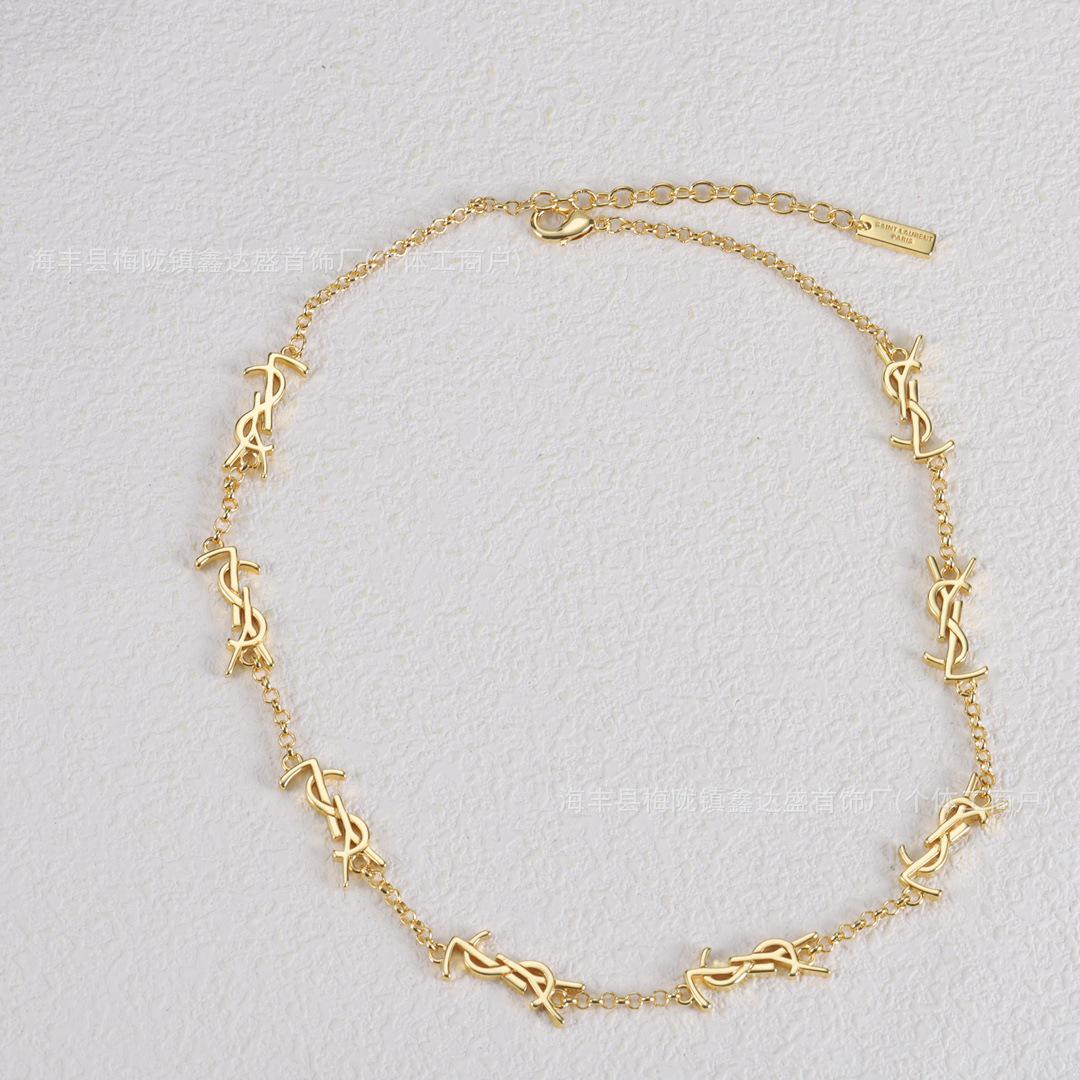 Saint Laurent YSL Buchstaben Ohrstecker & Retro Halskette Armband Brosche Set für Damen von Joom DACH