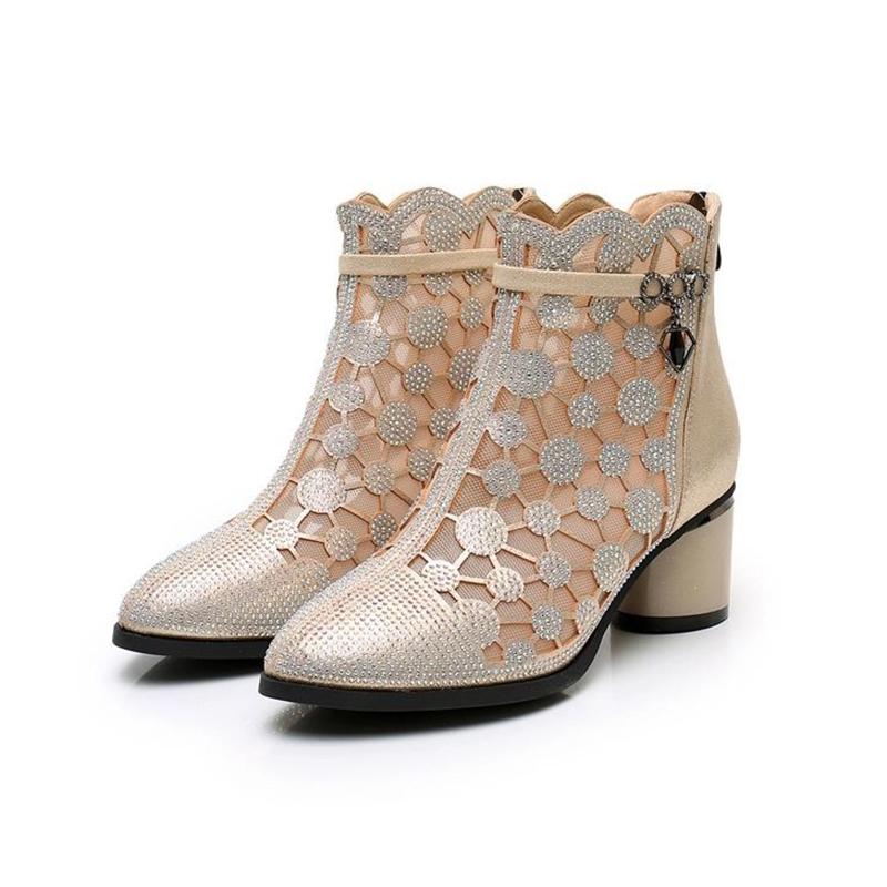 Sandalen Damen Mesh Coole Stiefel All-Match Hohle Strass Atmungsaktive Stiefeletten mit dickem Absatz Damen Schwarze Stiefel mit hohen Absätzen 35 Sandalen Damen Mesh Coole Stiefel All-Match Hohle Strass Atmungsaktive Stiefeletten mit dickem Absatz Damen Schwarze Stiefel mit hohen Absätzen 35 von Joom DACH