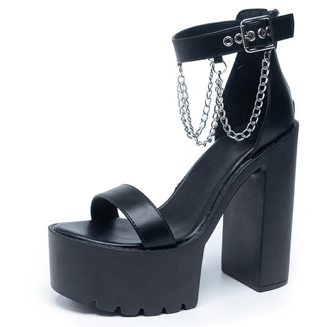 Schicke Trendige Damen Schuhe Große Größe 43 Plateau Quadratische Hohe Absätze Ketten Schwarz Sommer Modische Sandalen Schuhe 10.5 schwarz von Joom DACH