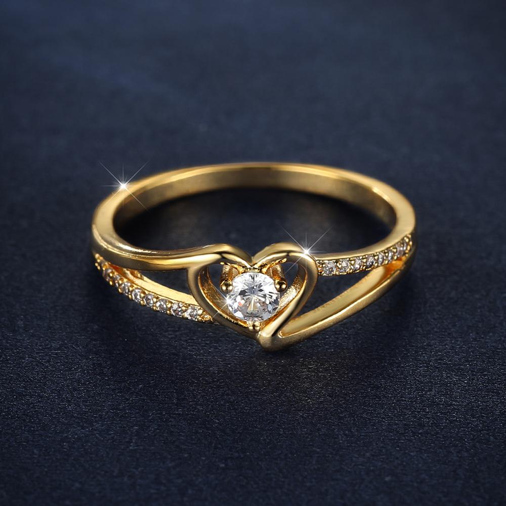 Schlichter, stilvoller hohler Herzring für Frauen, luxuriöser Goldfarbener Zirkonia-Einlage, Braut-Eheringe, trendiger Schmuck 7 gold von Joom DACH