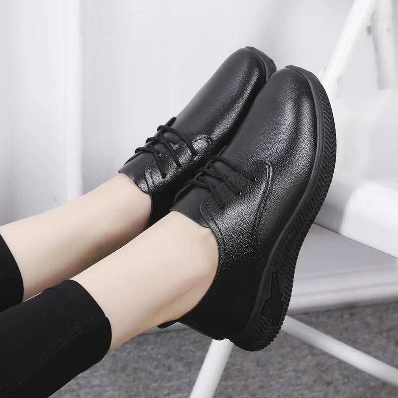Schwarze Kunstlederschuhe Damen Arbeitsschuhe Schnürschuhe Flache Unterseite Flacher Absatz Runde Zehen Schwarze Lederschuhe Damen Freizeitschuhe Einzelschuhe Frühling Sommer 35 von Joom DACH