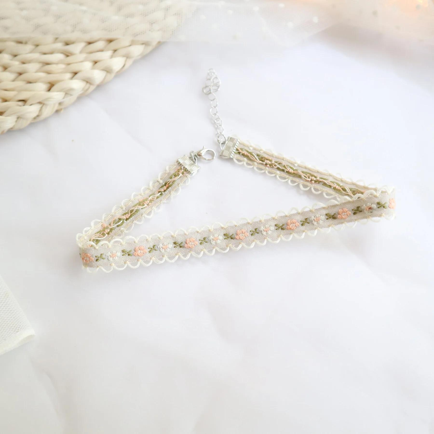 Sen-Serie weicher Schwester-Schmuck für Mädchen, grünes Halsband, pfirsichfarbenes Herz, Schleife, Halskette, Halsband, Schlüsselbeinkette von Joom DACH