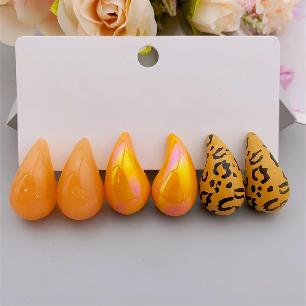 Set mit 3 Paar Ohrsteckern in Wassertropfenform in verschiedenen Farben für Damen, Ohrringe für Damen von Joom DACH