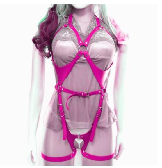 Sexy Frauen Harness Leder Strumpfgürtel Bodysuit Spiele Werkzeuge Goth Unterwäsche Punk Bondage mit Hosenträgern Harness Dessous Set Adjustable von Joom DACH