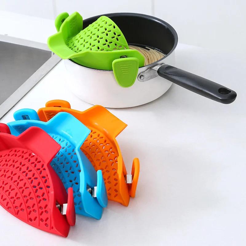 Silikon-Küchensieb Clip Pfanne Abtropfgestell Schüssel Trichter Reis Pasta Gemüse Obst Waschsieb Abtropfen lassen Verbrühungsschutzfilter schwarz von Joom DACH